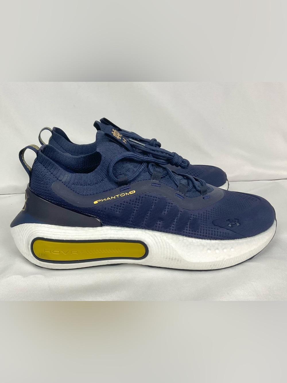 Under Armour UA Phantom 4 University of Notre Dame Men's Size 10 New
